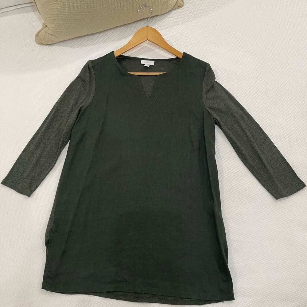 Like New! J Jill Deep Green Linen Tunic
